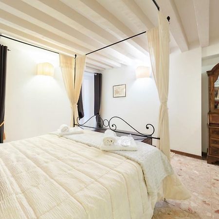Ca' Del Carro Family Apartment Venetië Buitenkant foto