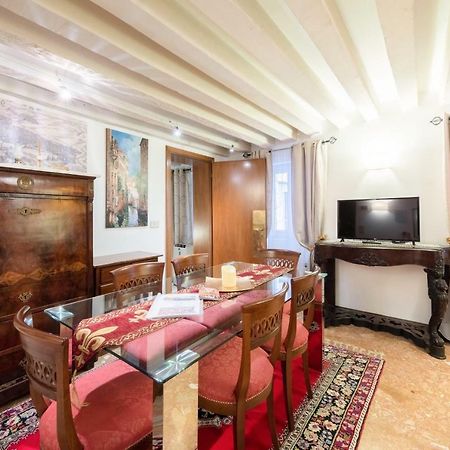 Ca' Del Carro Family Apartment Venetië Buitenkant foto