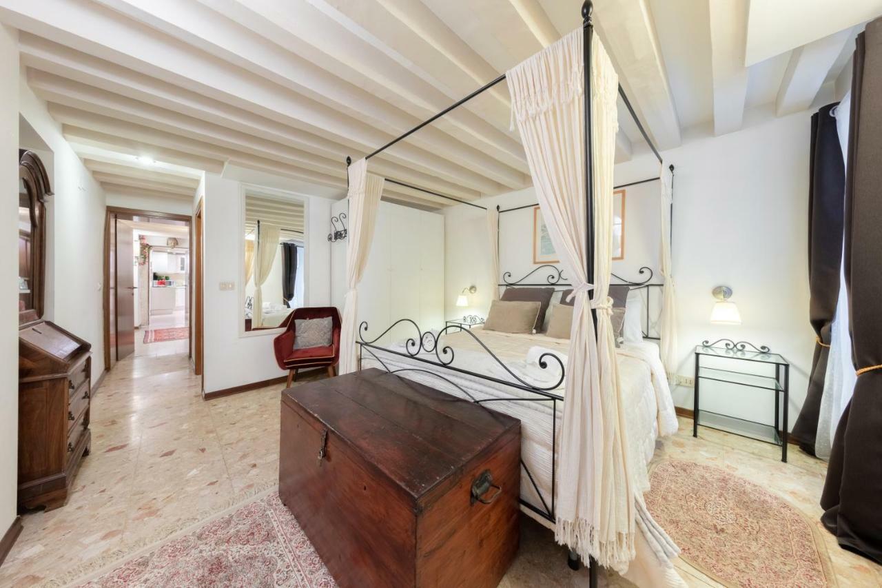 Ca' Del Carro Family Apartment Venetië Buitenkant foto