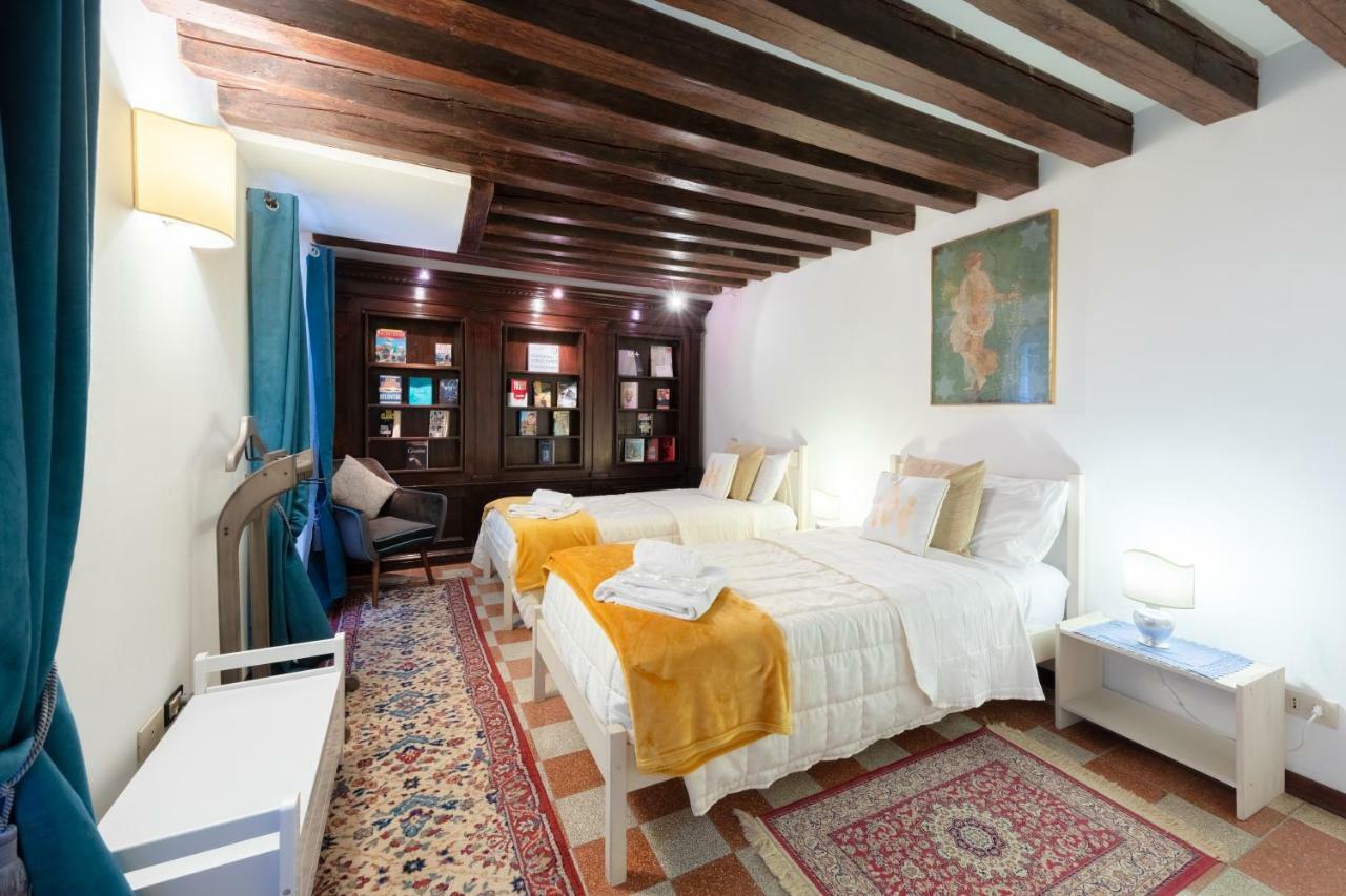 Ca' Del Carro Family Apartment Venetië Buitenkant foto